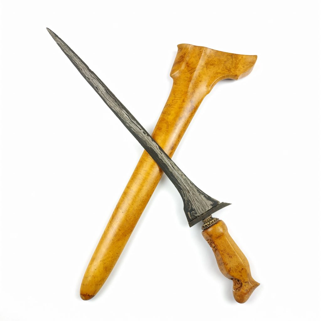 Patrem Tilam Upih Pamor Banyu Mili